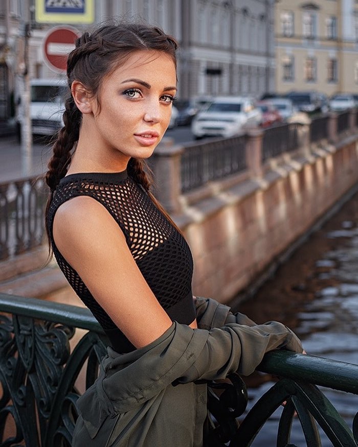 Who Is Foxy Di? Complete Bio, Age, Career & Net Worth 2026