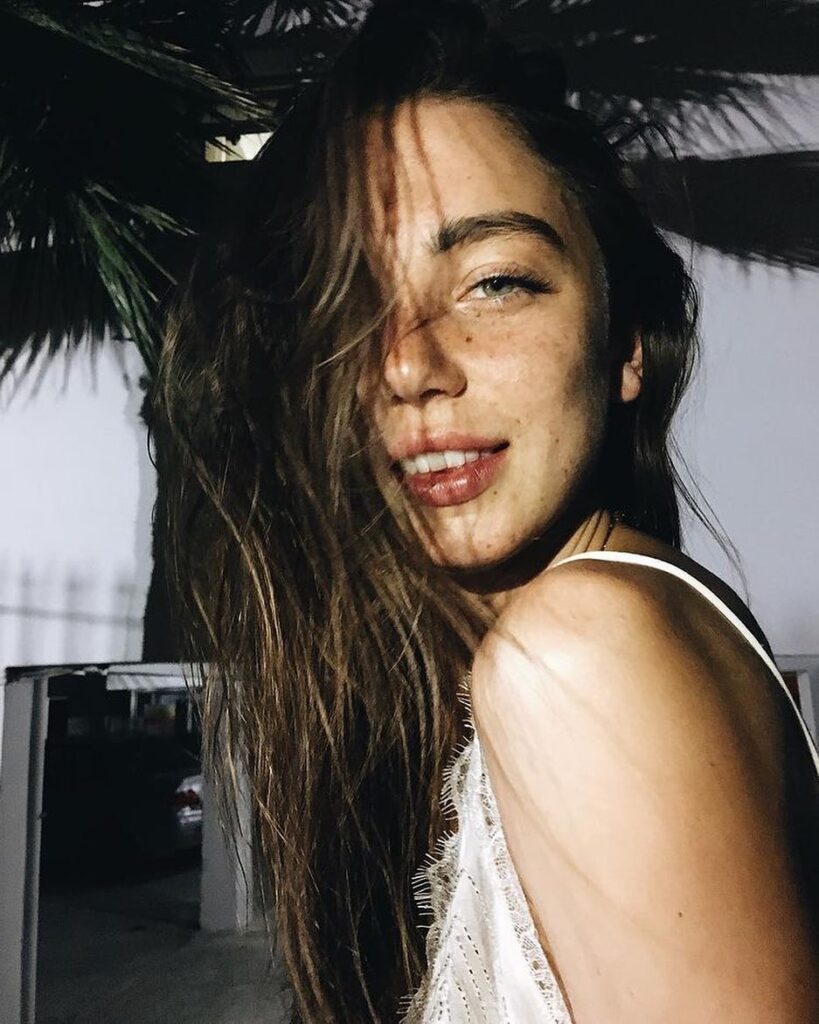 Who Is Foxy Di? Complete Bio, Age, Career & Net Worth 2026