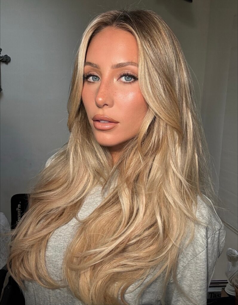 Alix Earle: Age, Net Worth, Career & Life in 2026