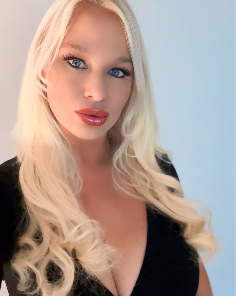 Who Is London River? Age, Career, Boyfriend & Net Worth