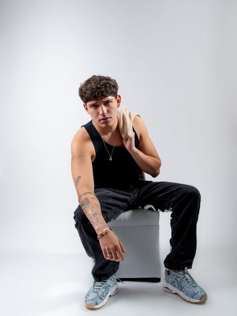 Who Is Alex Gonz? Biography, Age, Career, Height & Net Worth