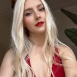 Who Is Eva Elfie? Biography, Age, Height & Net Worth 2026
