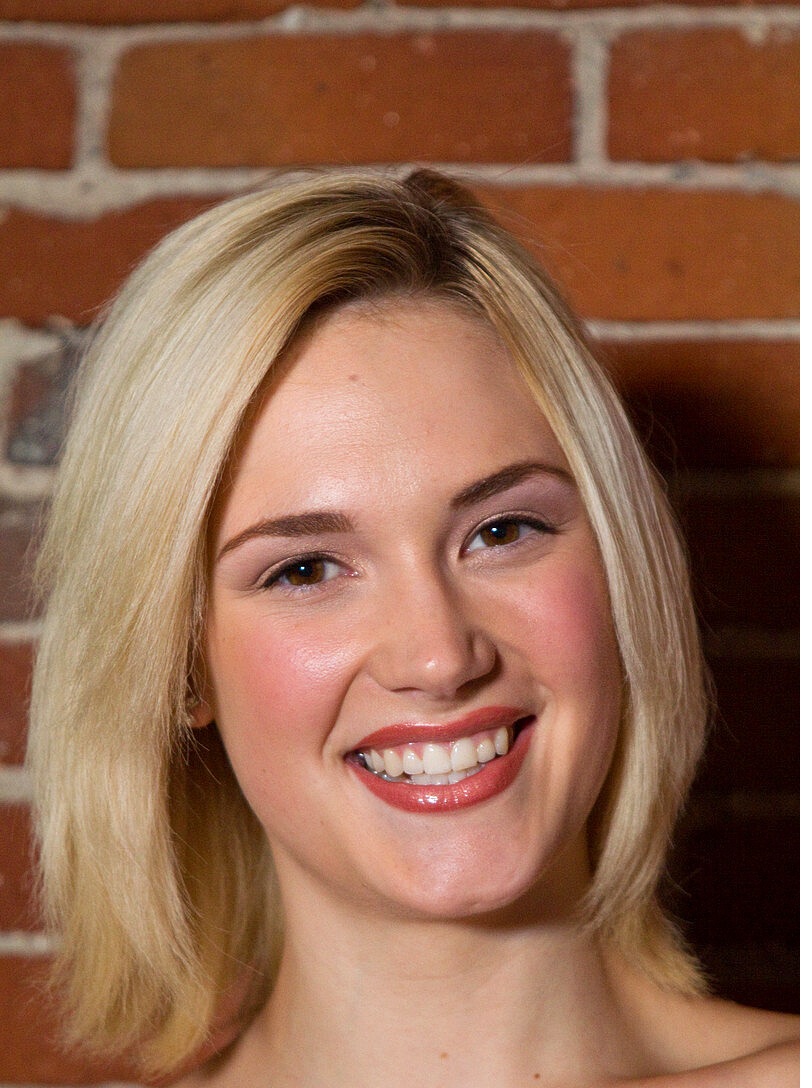 Siri Dahl Wiki 2026: Age, Career, Personal Life & Net Worth