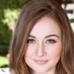 Who Is Danni Rivers? Biography, Age, Career & Net Worth