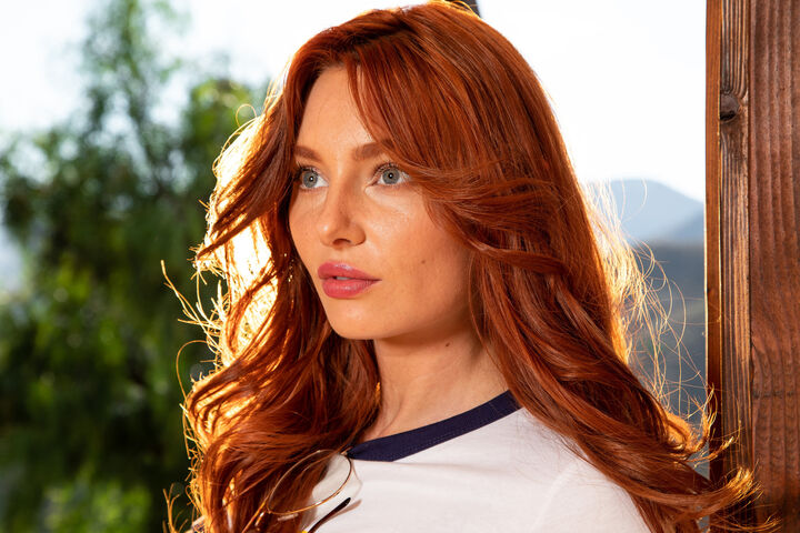 Who Is Lacy Lennon? Age, Career, Height & Net Worth Revealed